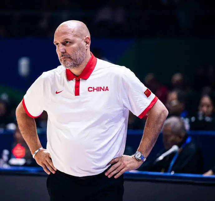 意大利联系乔尔杰维奇担任主帅 后者曾执教中国